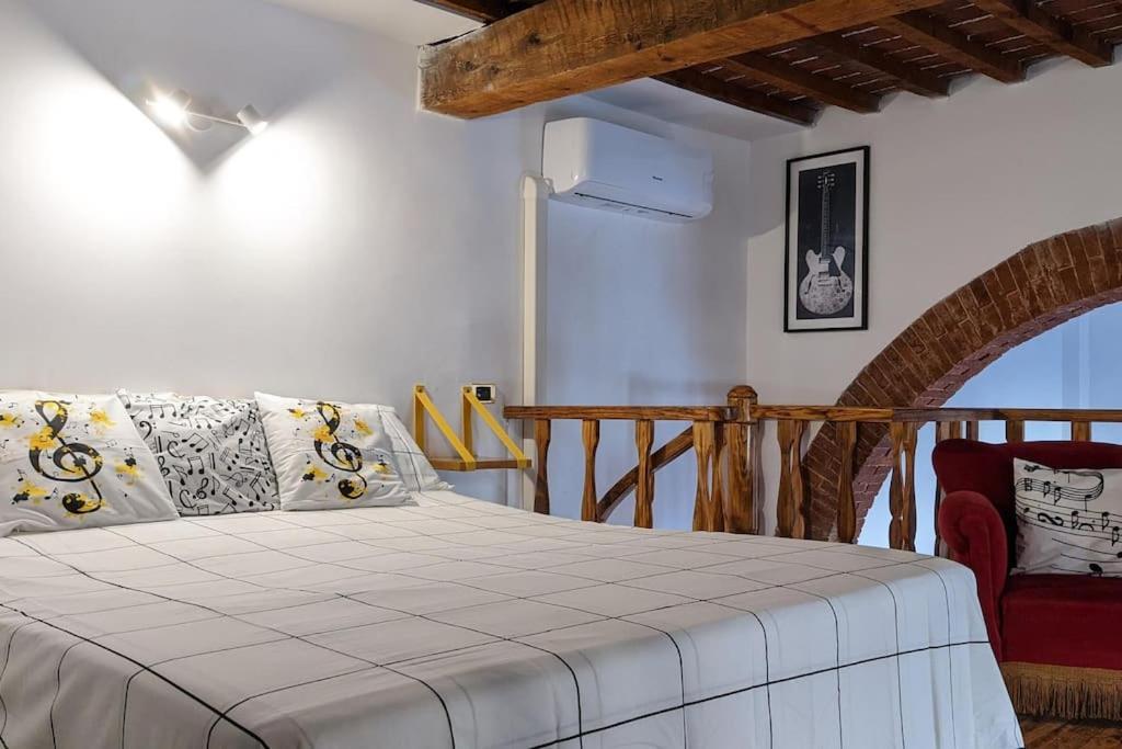 Casa Armonia Apartment Livorno Bagian luar foto